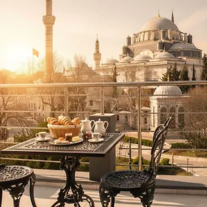 xloft.istanbul-turkeyhotels.com/